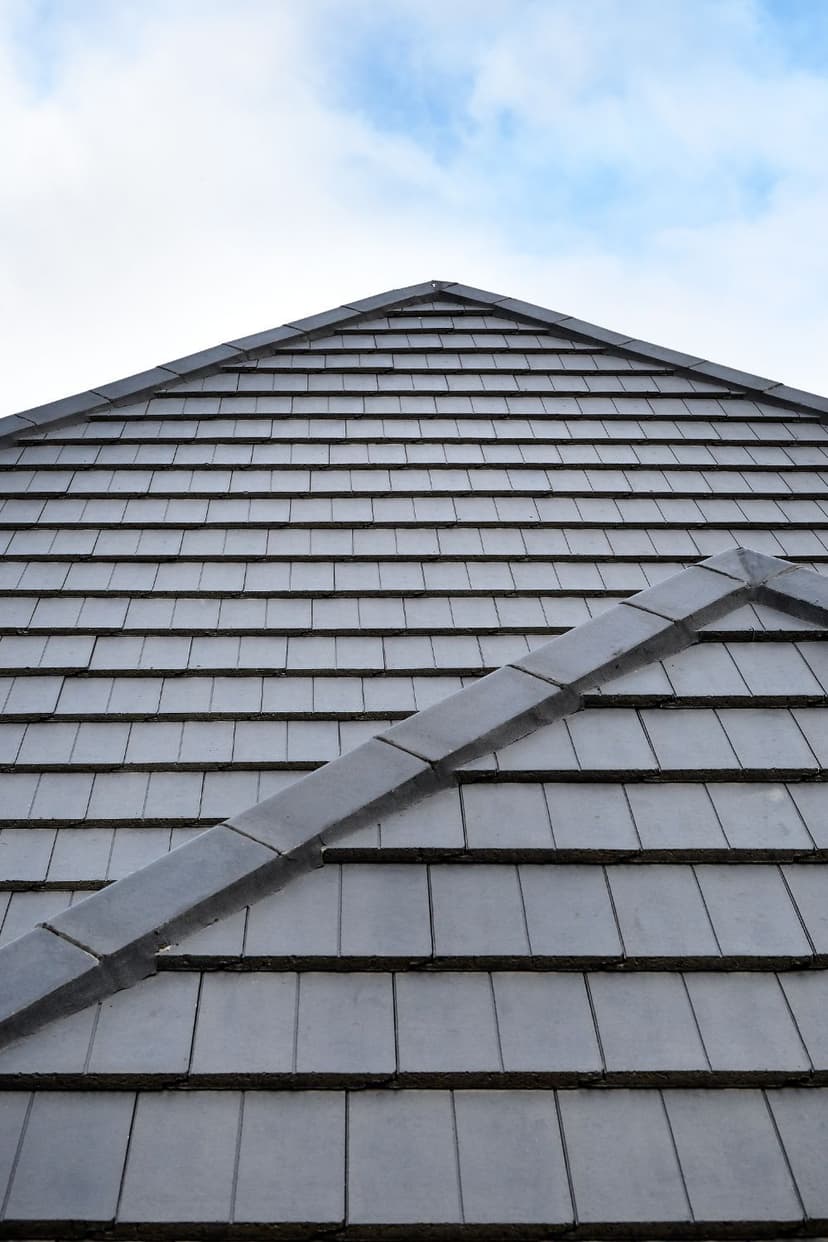 Concrete tile