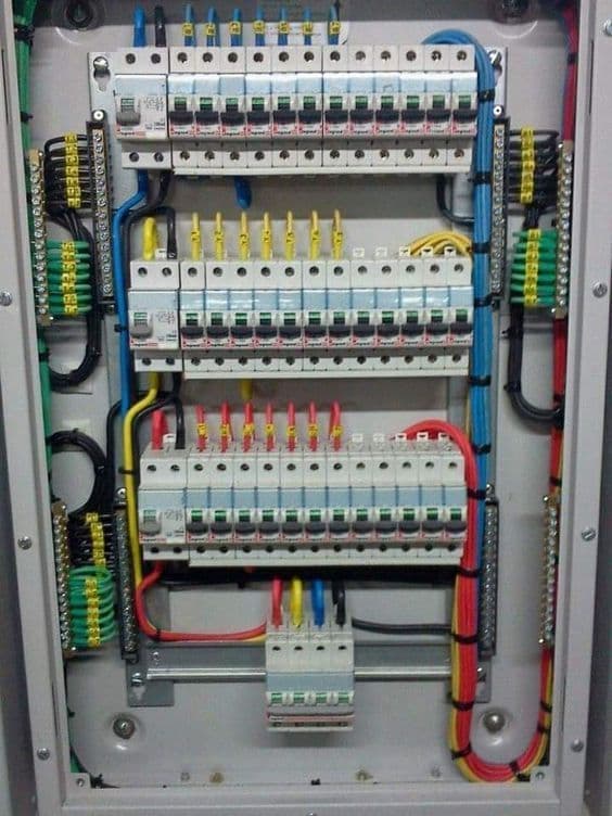 Circuit breaker