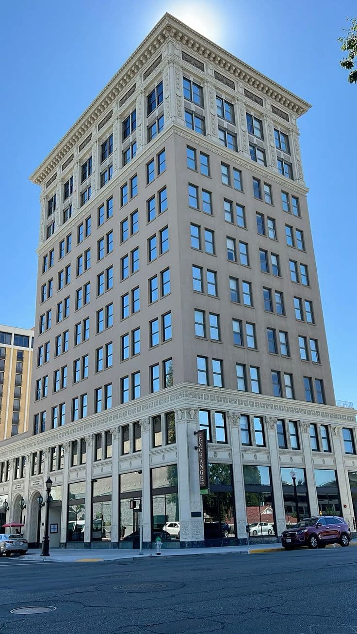 Architectural Styles - Streamline Moderne
